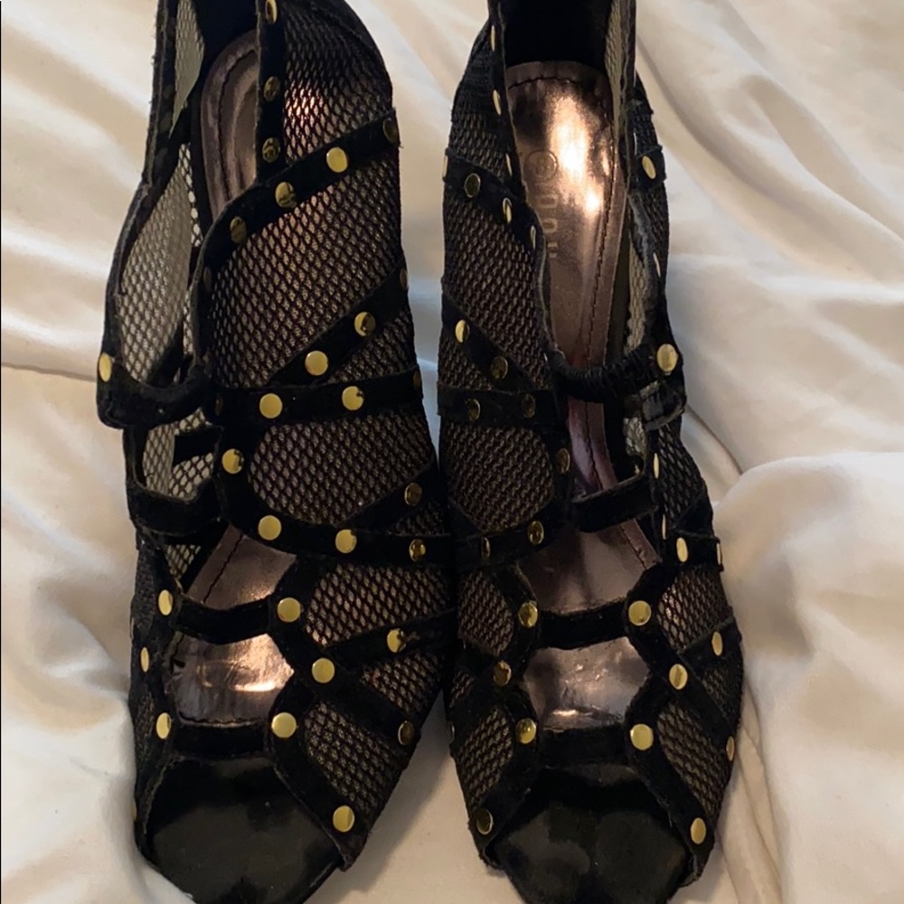 Black Gold studded Shoe